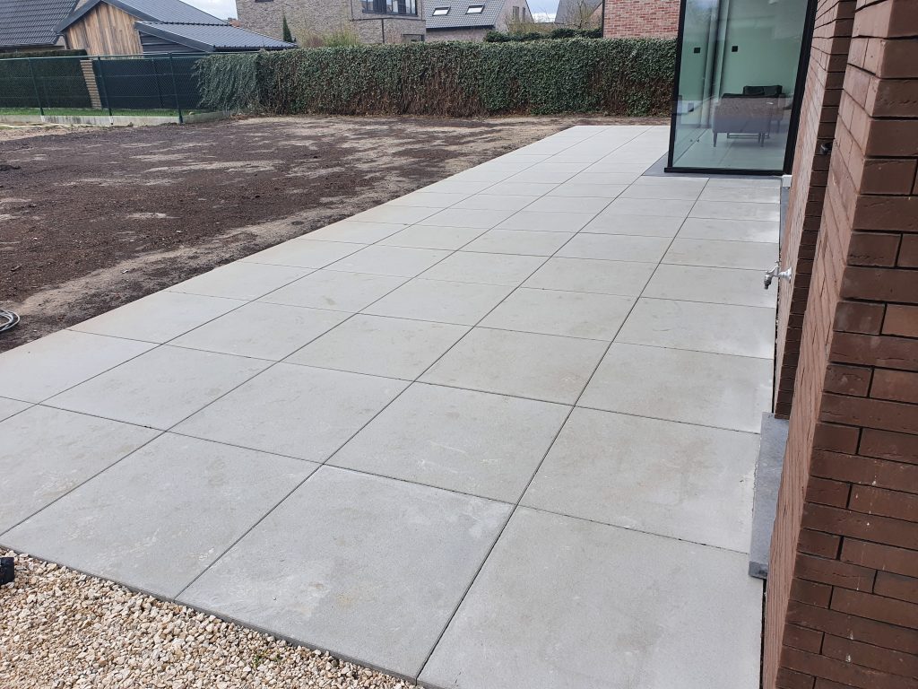 Megategels - aanleg van een tuin in Zwijnaarde - Advance Greencare